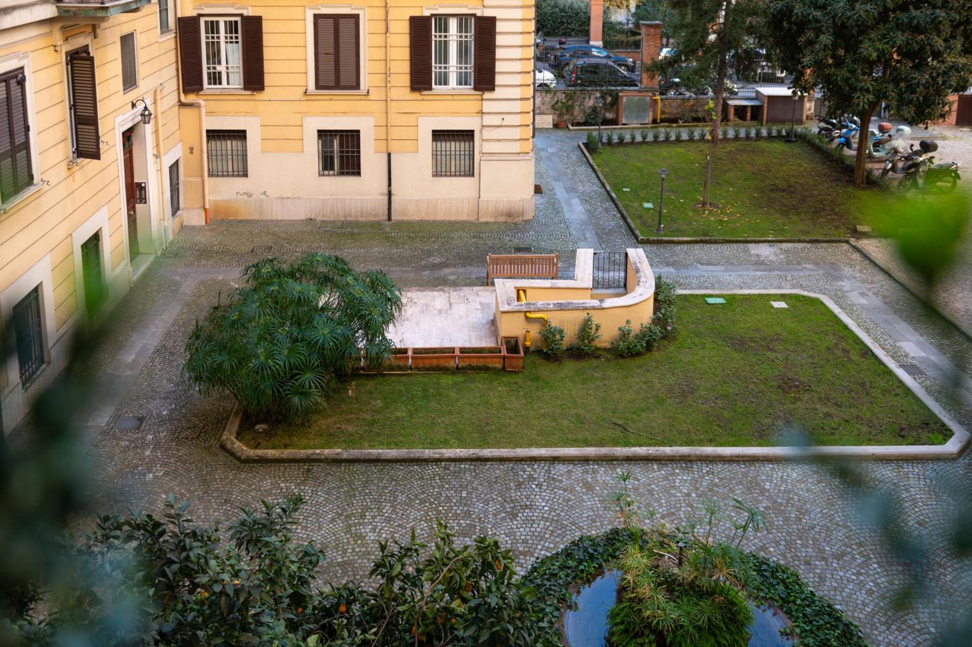 Apartment Borghese Design Rom